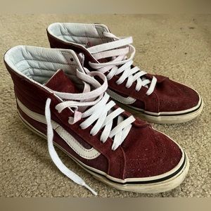Maroon vans sk8-hi high tops